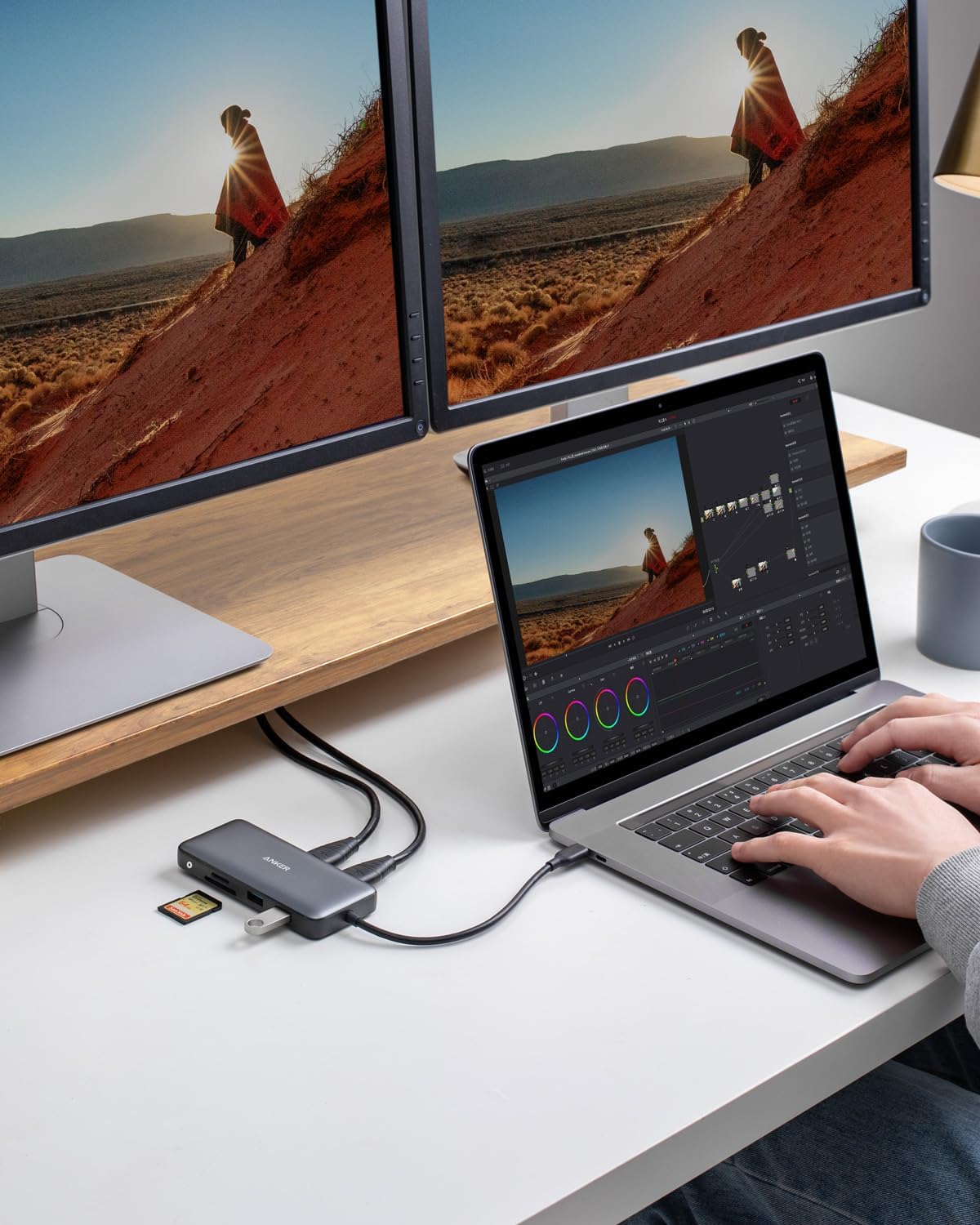 Anker 553 USB-C Hub 8-in-1 USB-C Dock A83800A1