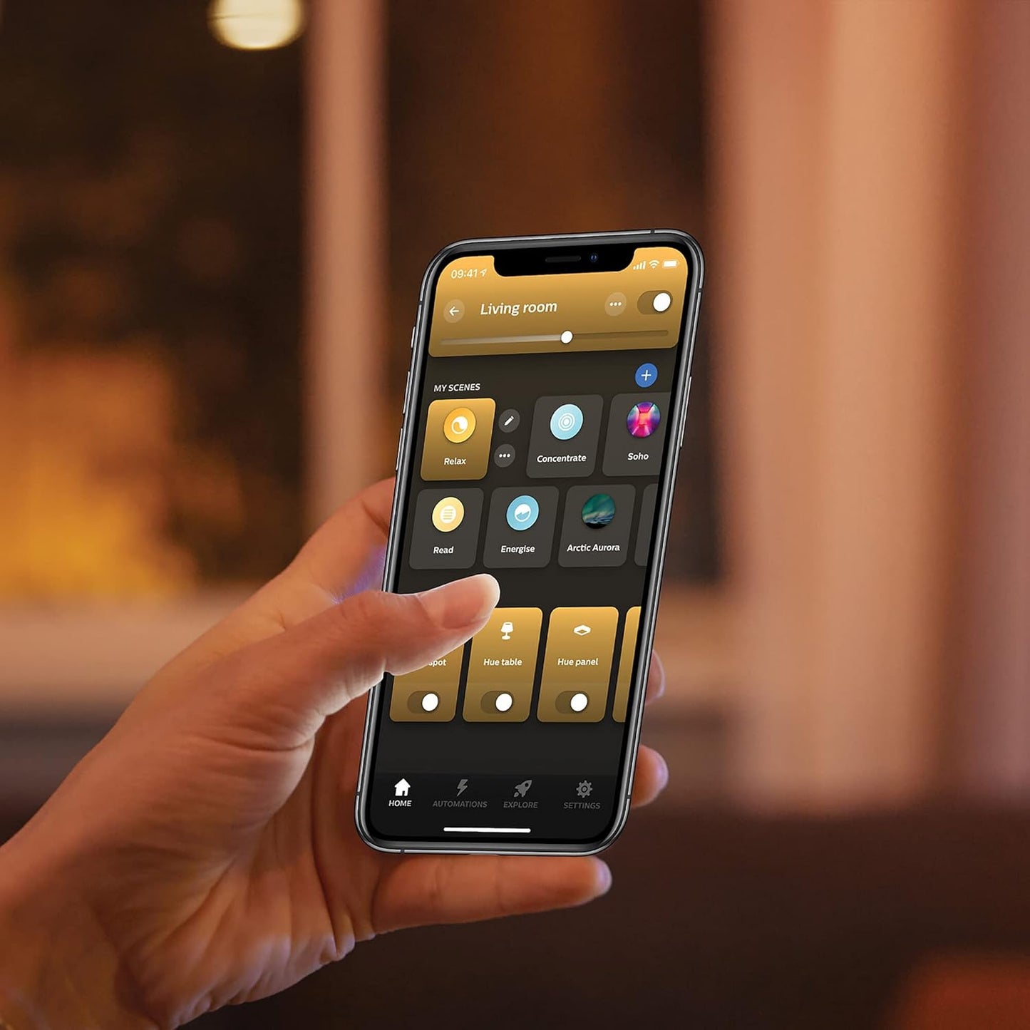 Philips Hue White Ambiance Adore 3er Deckenspots rund, silber 3x250lm inkl. Dimmschalter, Bad-Beleuchtung, dimmbar, steuerbar via App, kompatibel mit Amazon Alexa (Echo, Echo Dot)