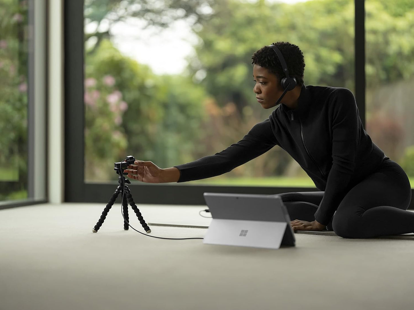 Microsoft 2019 Modern Webcam for Business Black Model 1987 8L5-00002